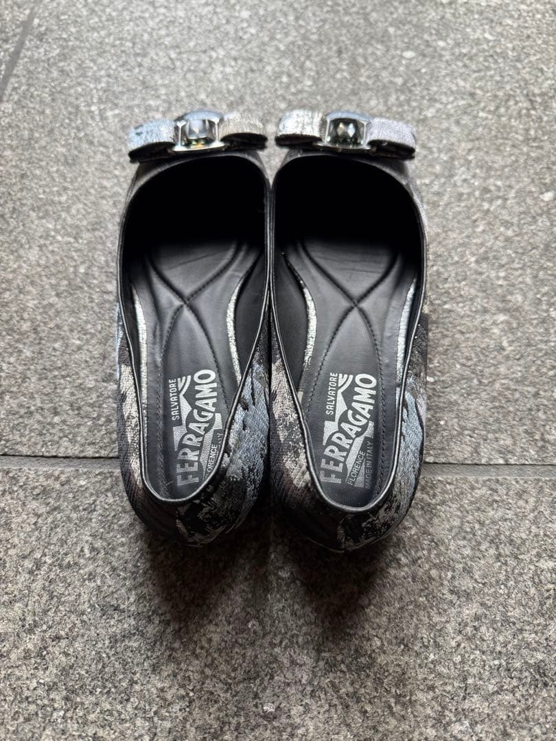 フェラガモ フラットシューズ 6D 美品