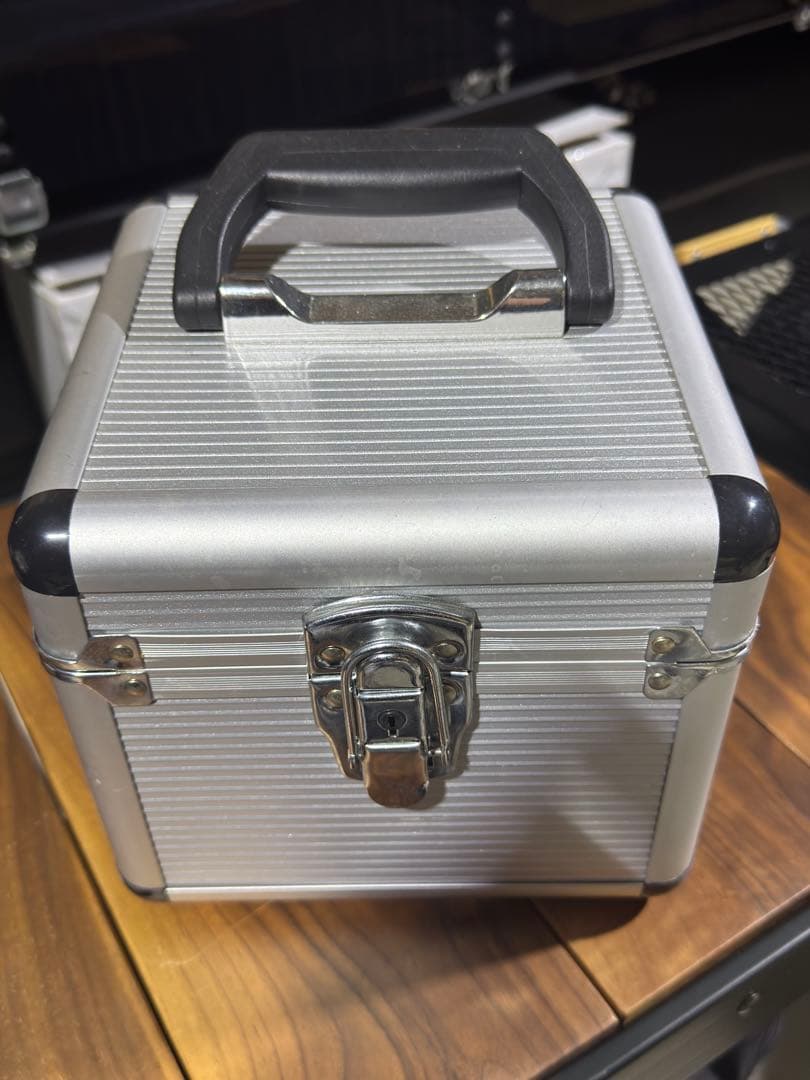 【yunoa パパ様】専用COLONISTA CONPE10 ホワイト　ケース付