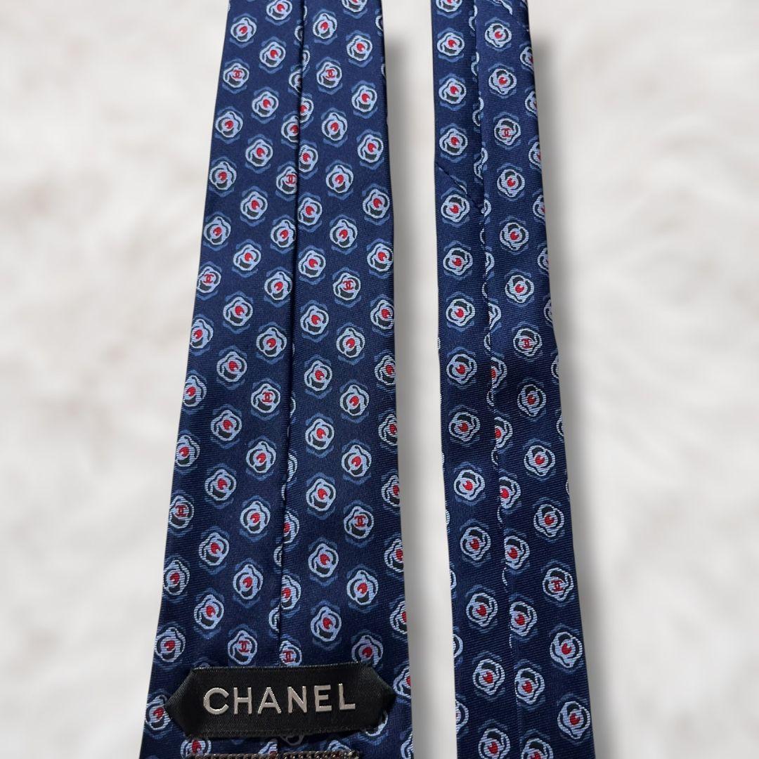 【新品✨】シャネル 総柄 ココマーク ネイビー 黒チェーン 現行に近い ネクタイ