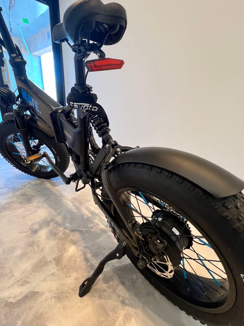 MATE X Evo ブラック ほぼ新品　カスタムあり