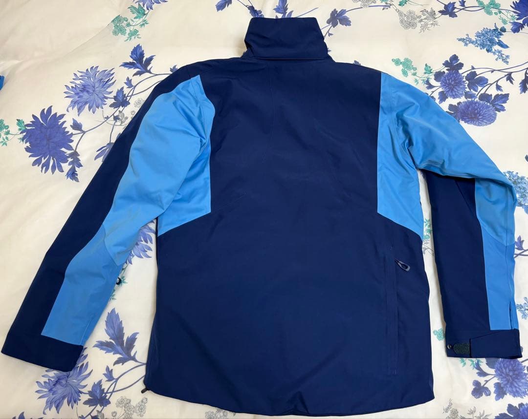 Goldwin スキーウェア