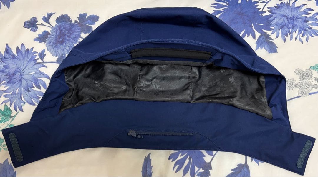 Goldwin スキーウェア