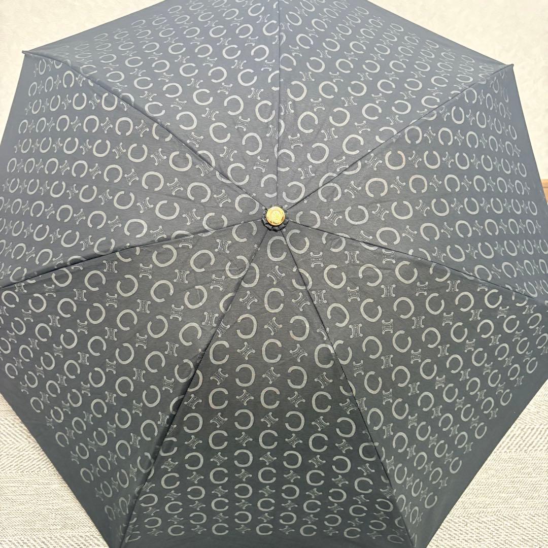 美品　CELINE セリーヌ　Cマカダム鼈甲風ハンドル　晴雨兼用UV折りたたみ傘
