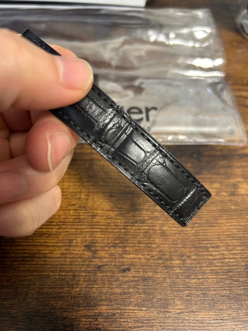 TAG Heuer タグホイヤー 純正レザーベルト　純正Dバックルつき