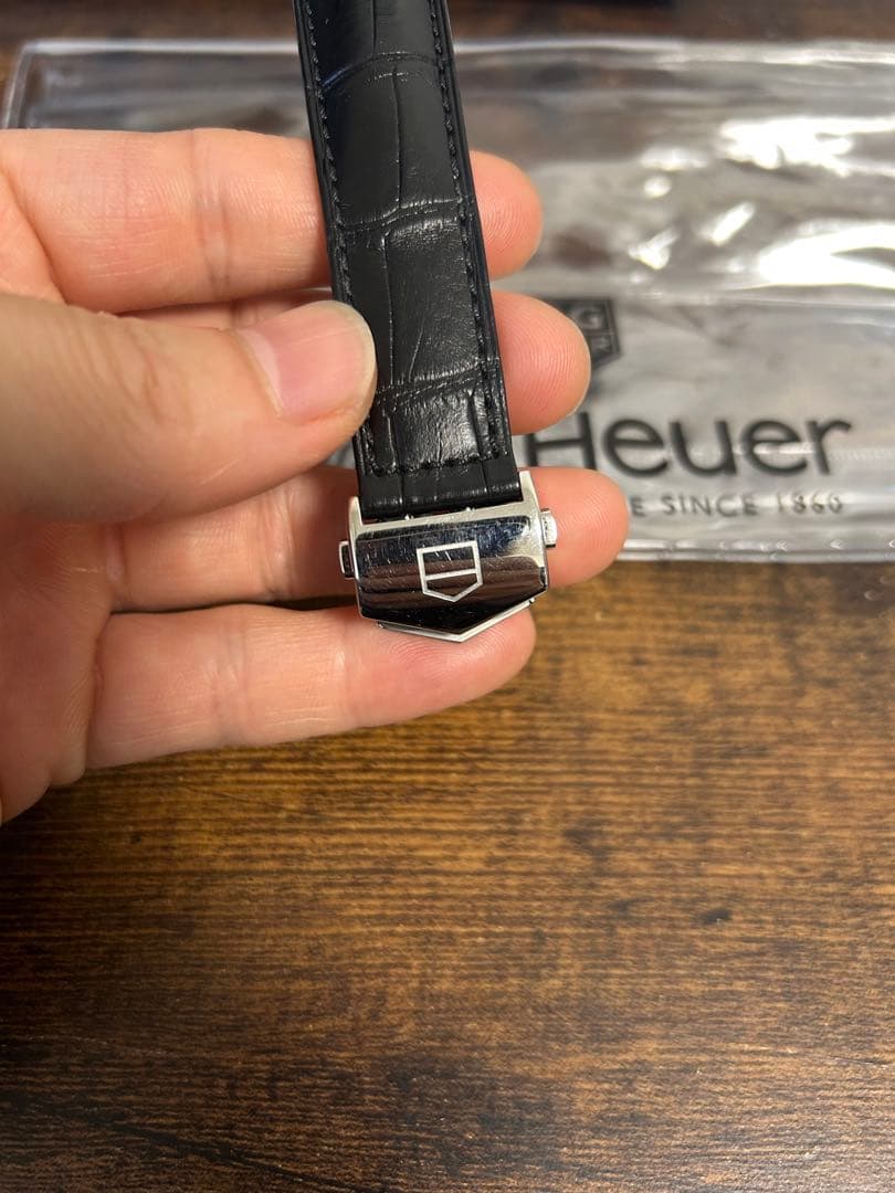 TAG Heuer タグホイヤー 純正レザーベルト　純正Dバックルつき