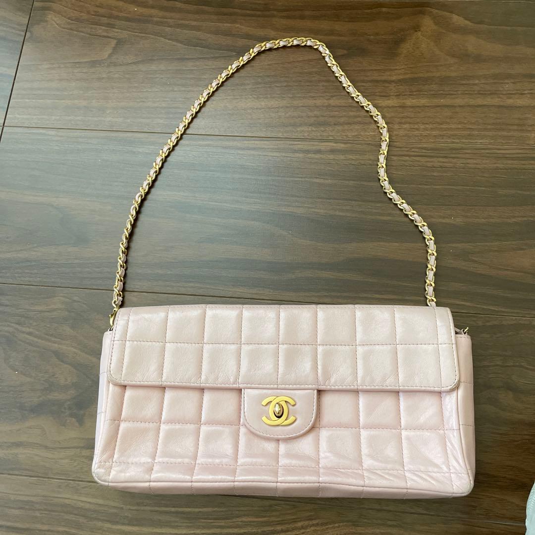 CHANEL シャネルチョコバーピンクラムスキン　ショルダー　バッグ