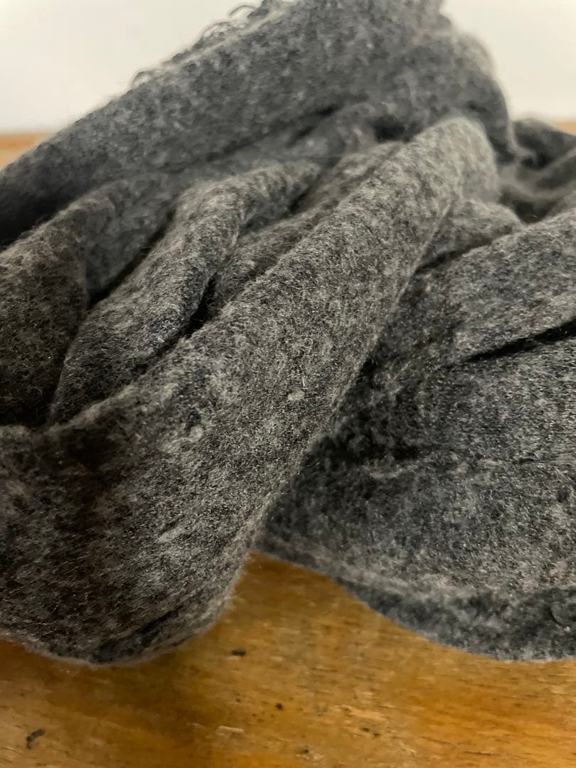 ファリエロサルティのストール　ダークグレー