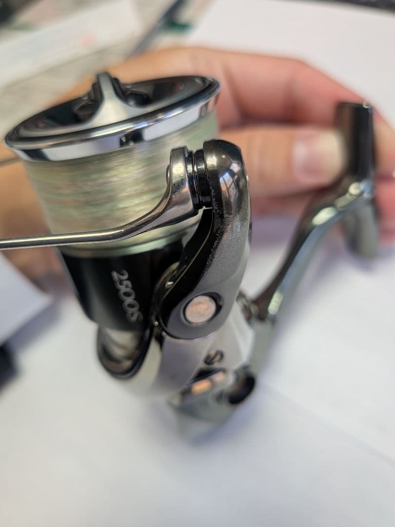 SHIMANO スピニングリール 22 ステラ　2500s