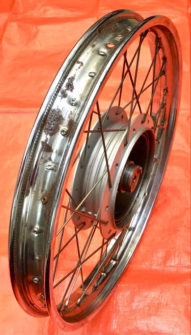 【デカドラム】スーパーカブ110 JA07 フロントホイール ・ブレーキパネル②