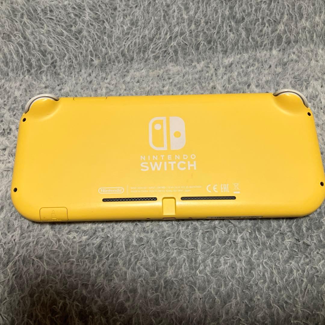 4*ま様 Nintendo Switch Lite イエロー 本体