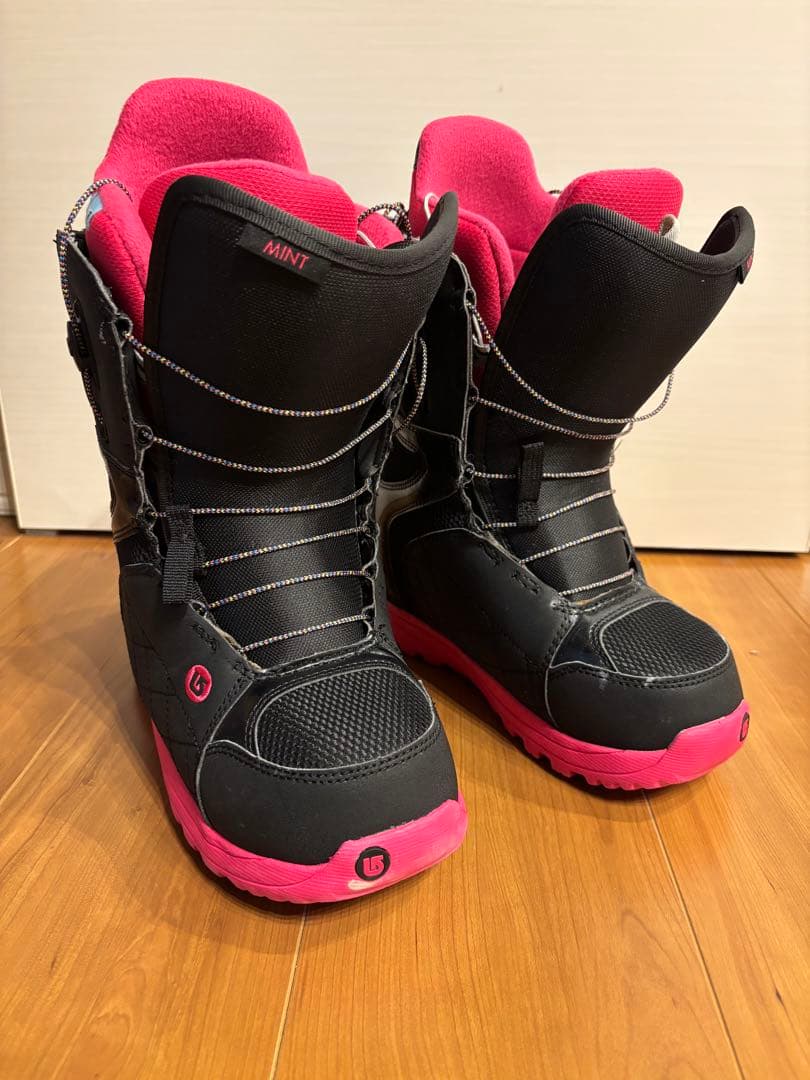 【お値下げ中✨】BURTONスノーボード　板 ビンディング　ブーツ　3点！