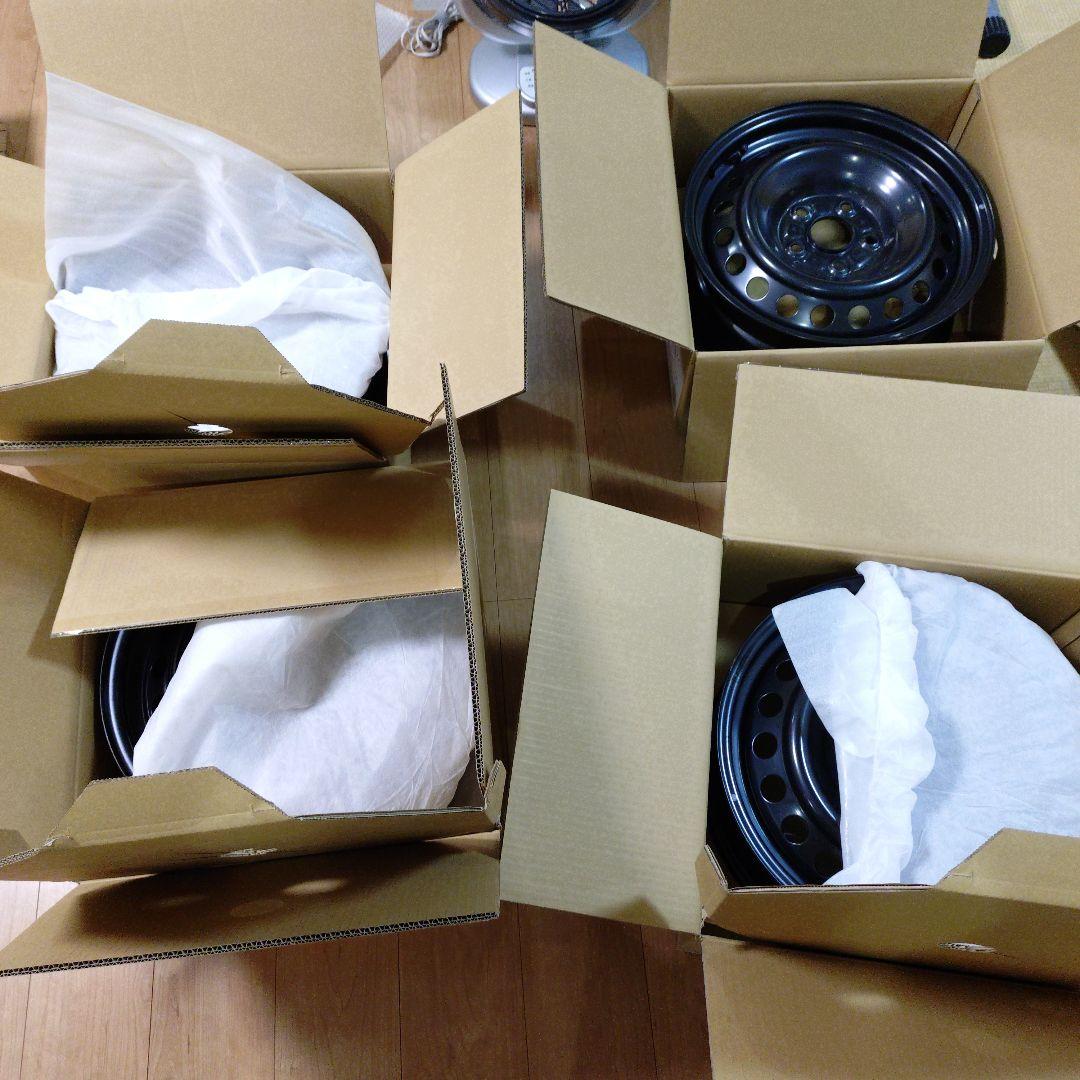 90 ノア　16インチ　純正ホイール　ホイールカバー　それぞれ4個　ナット20個