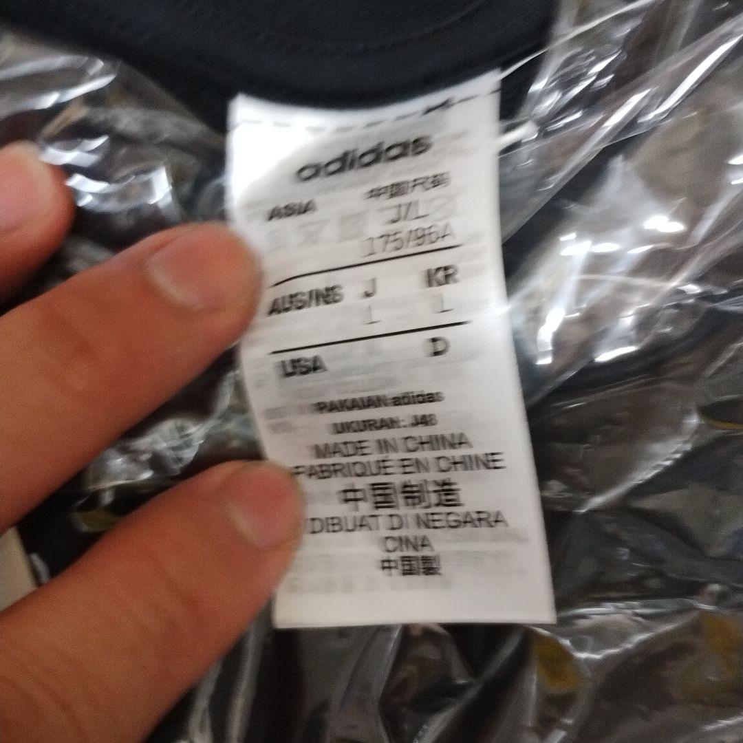 #1467682　ポケモンレジェンズ　アルセウス、クルーネックスウェットブラック