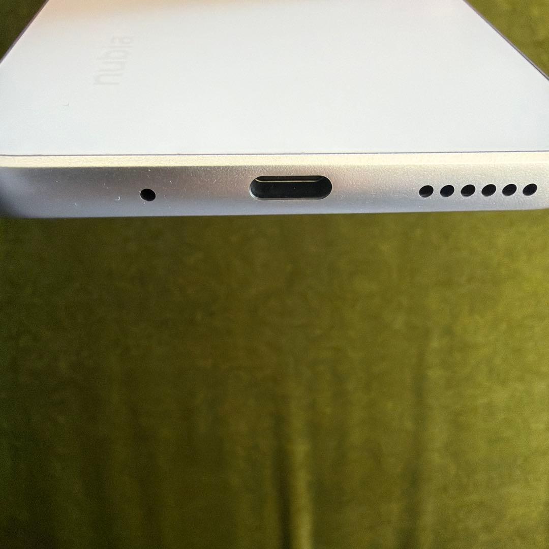 nubia s 5G (中古)美品 128G/4G ホワイト