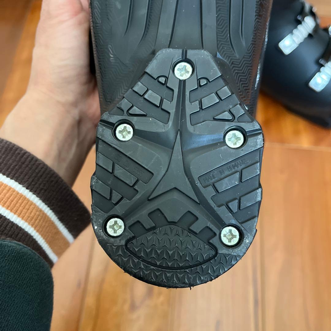 ATOMIC Hawx magnaスキーブーツ 女性用 ブラック