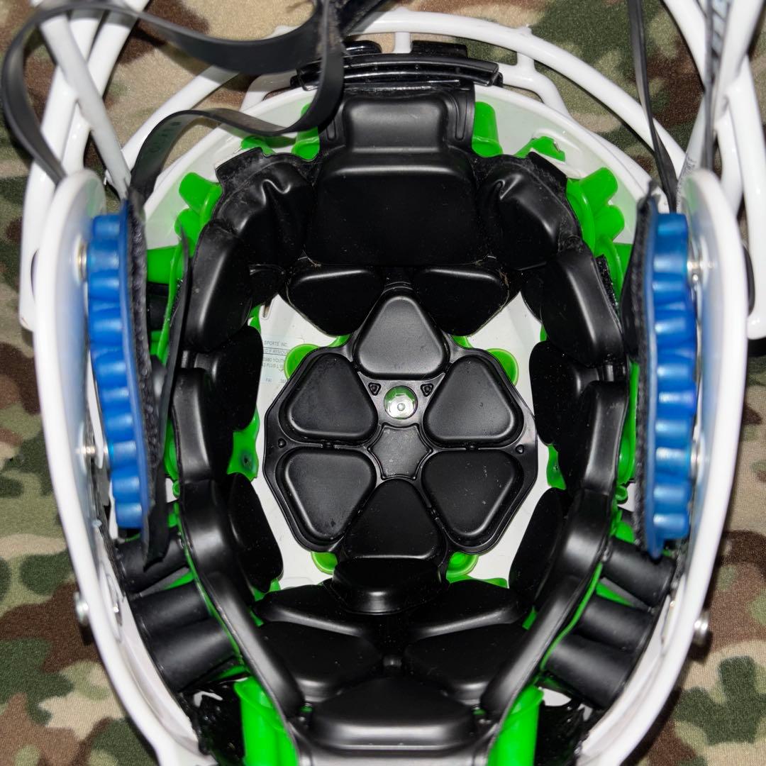 アメフトschutt YOUTH VENGEA NCE A3＋ サイズLARGE