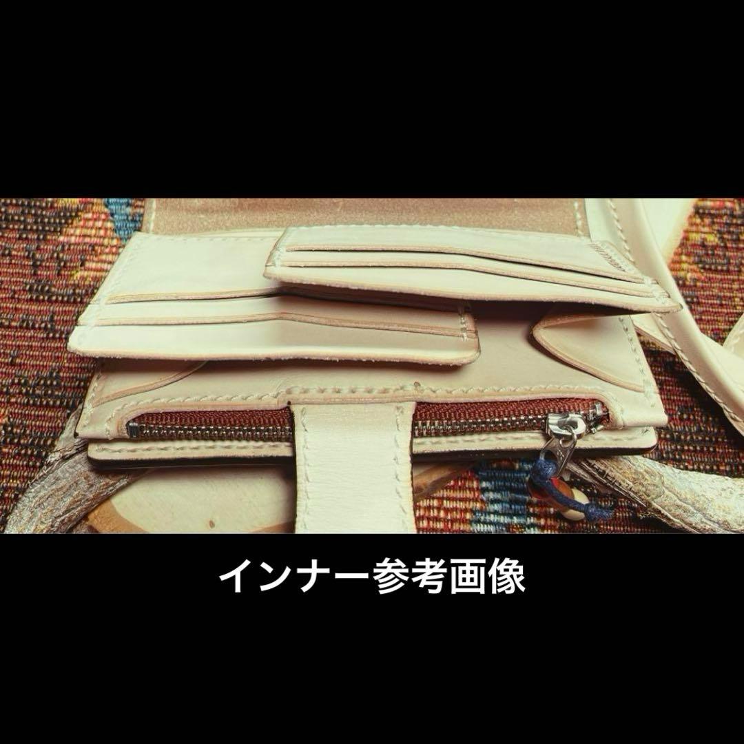 ☆*°Chie✩.*˚様オーダー　カービングiPhone 17promaxケース