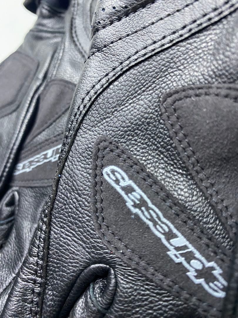 k_kk、アルパインスターズ SP5レザーグローブ