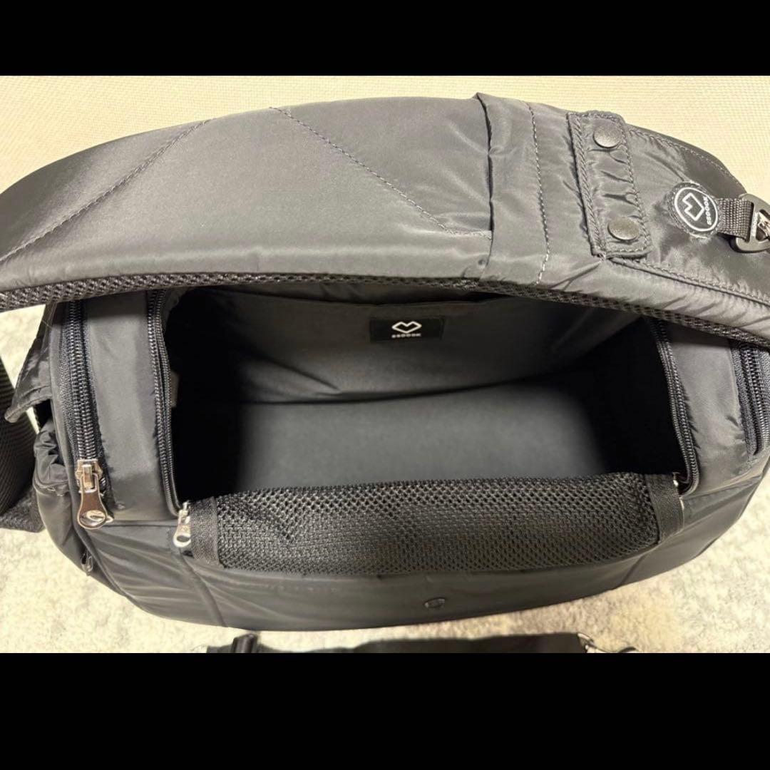 SSOOOK スリングバッグ　ブラックS