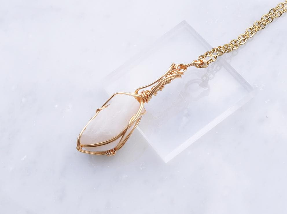 高品質 ベリロナイト ペンダント◇