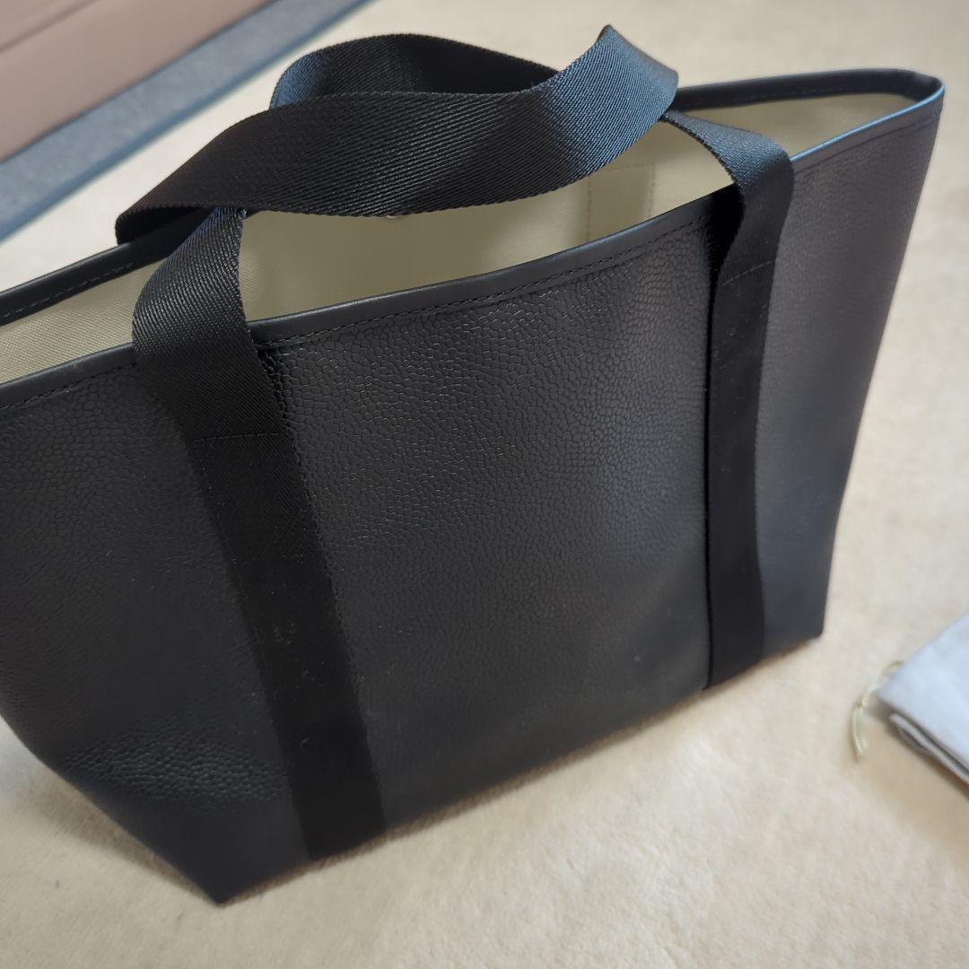 エルベシャプリエ 604G (スクエアトートM)　ノワール×ノワール