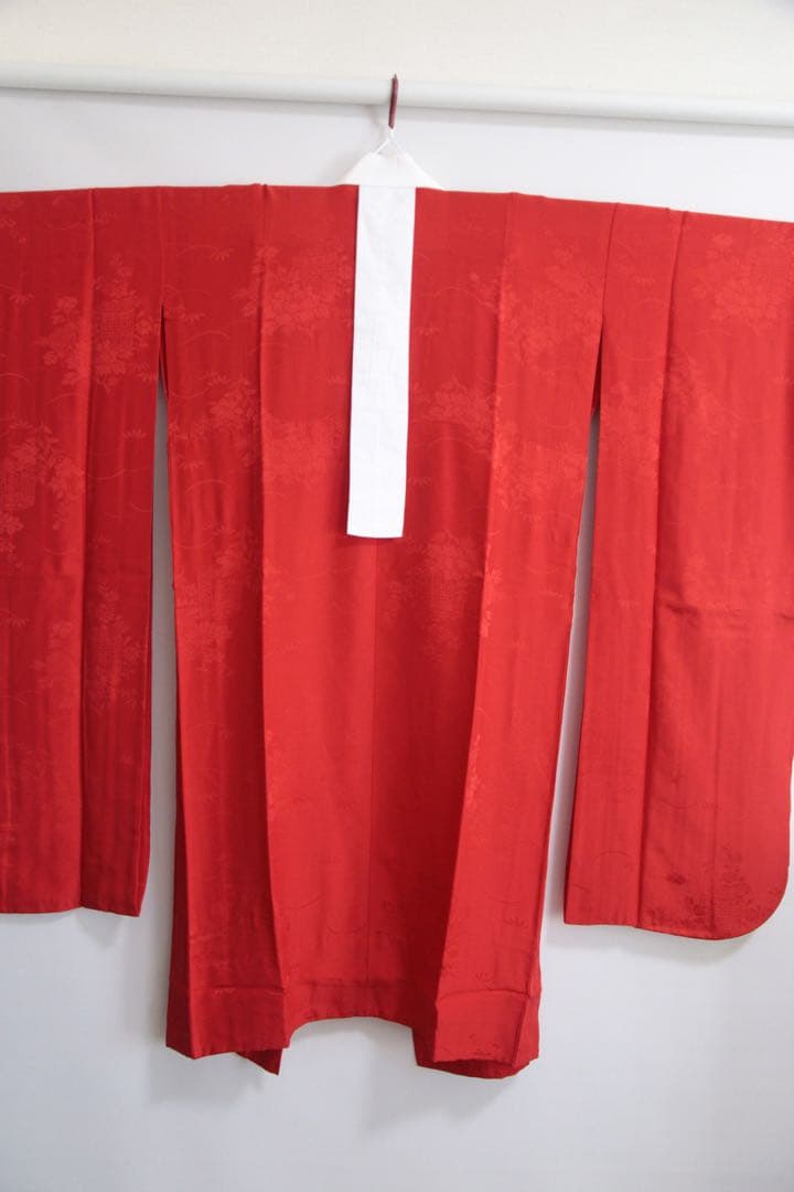 振袖フルセット 美品　黒と赤 モダン クール