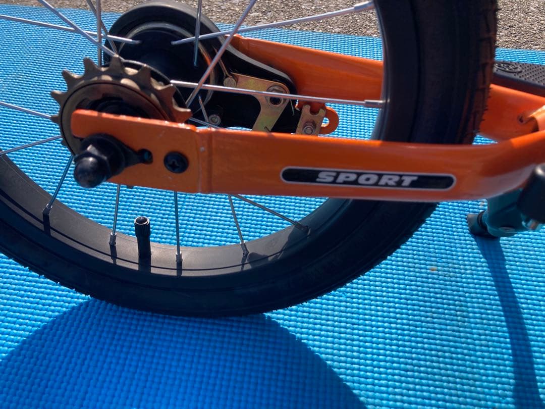 ストライダー14x オレンジ　スポーツ