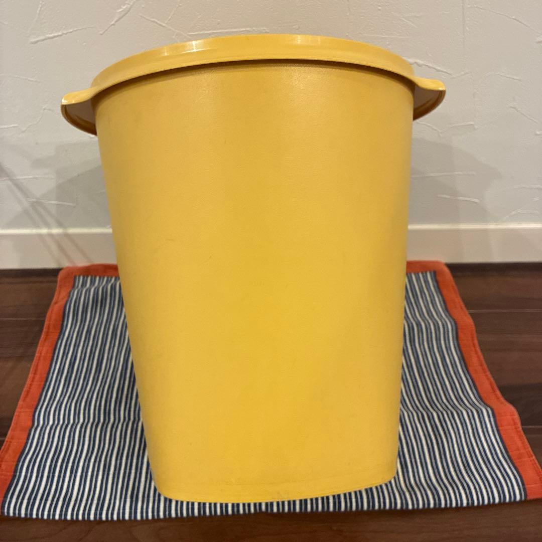 タッパーウェア　マキシクイーンデコレーター　保存容器　11L