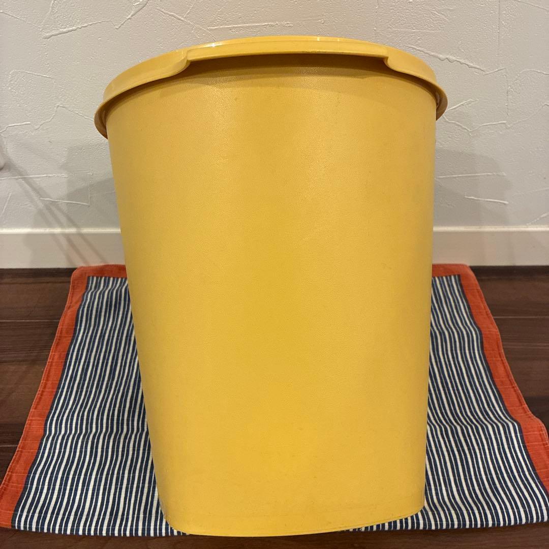 タッパーウェア　マキシクイーンデコレーター　保存容器　11L