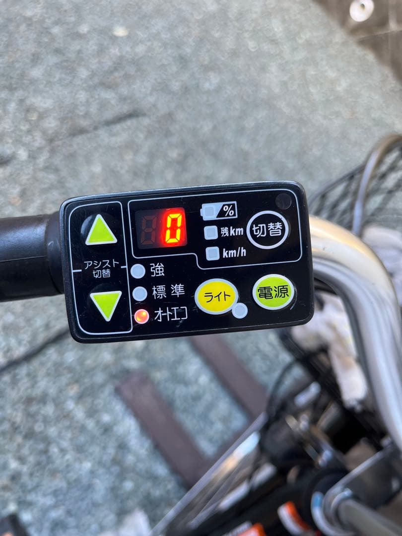 YAMAHA電動アシスト自転車 (26インチ) ブラック 前カゴ付き