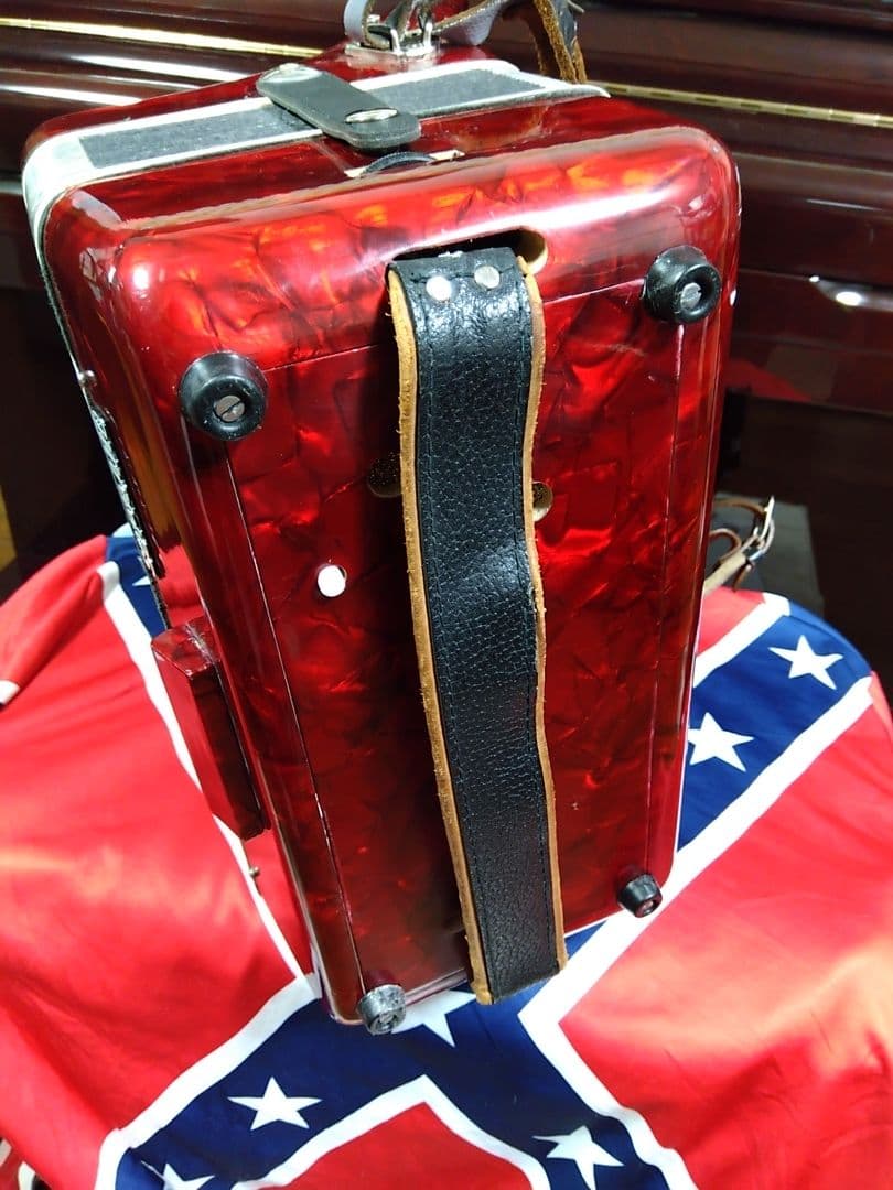 【大幅メンテ完了】トンボ ソプラノアコーディオン KA-27S 赤（即演奏可）