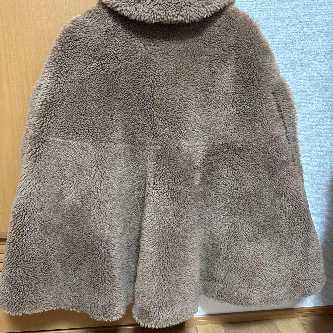 美品　HYEON ヘヨン テッドケープコート　数回使用