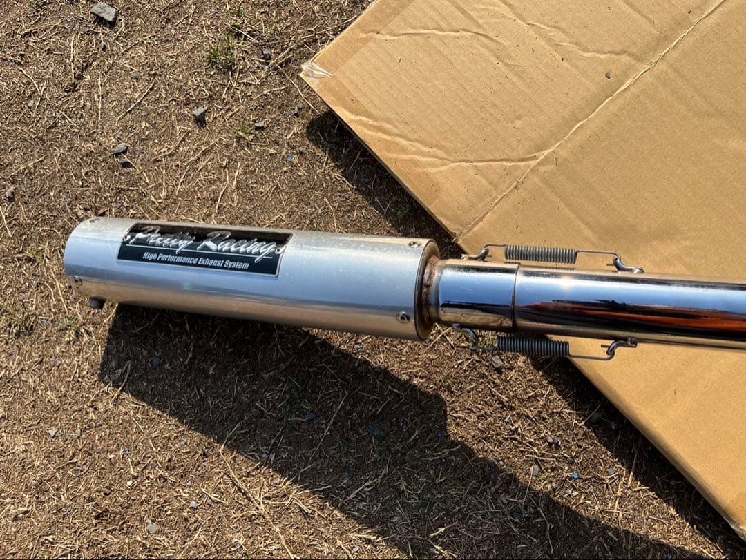 cb400sfボルドールRevo NC42 プリティーレーシング