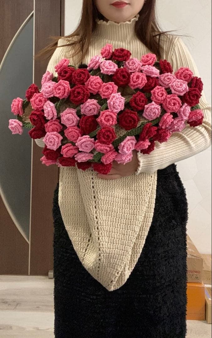 バラの花束ブランケット直径114cm，72本のバラ，ストール