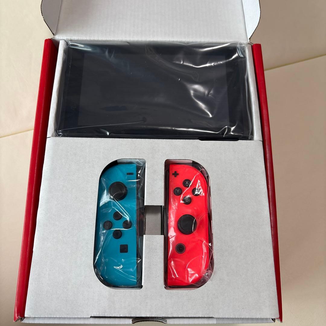 s*i様 Nintendo Switch ネオンブルー/レッド 本体