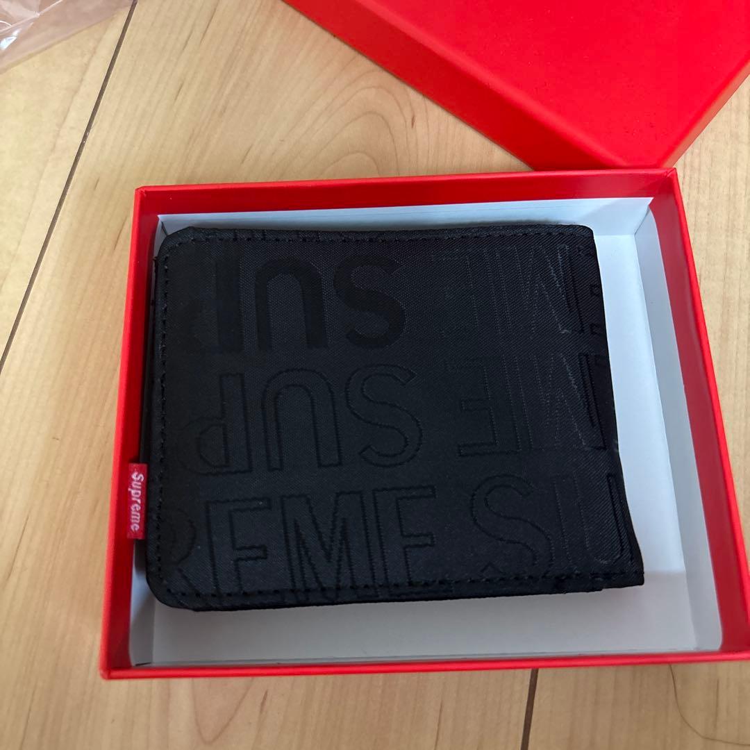 Supreme ブラック 二つ折り財布 箱付き