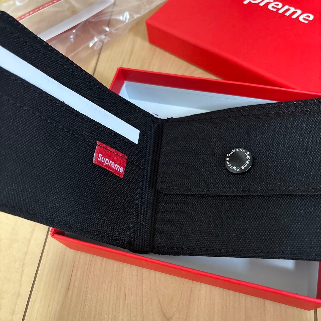 Supreme ブラック 二つ折り財布 箱付き