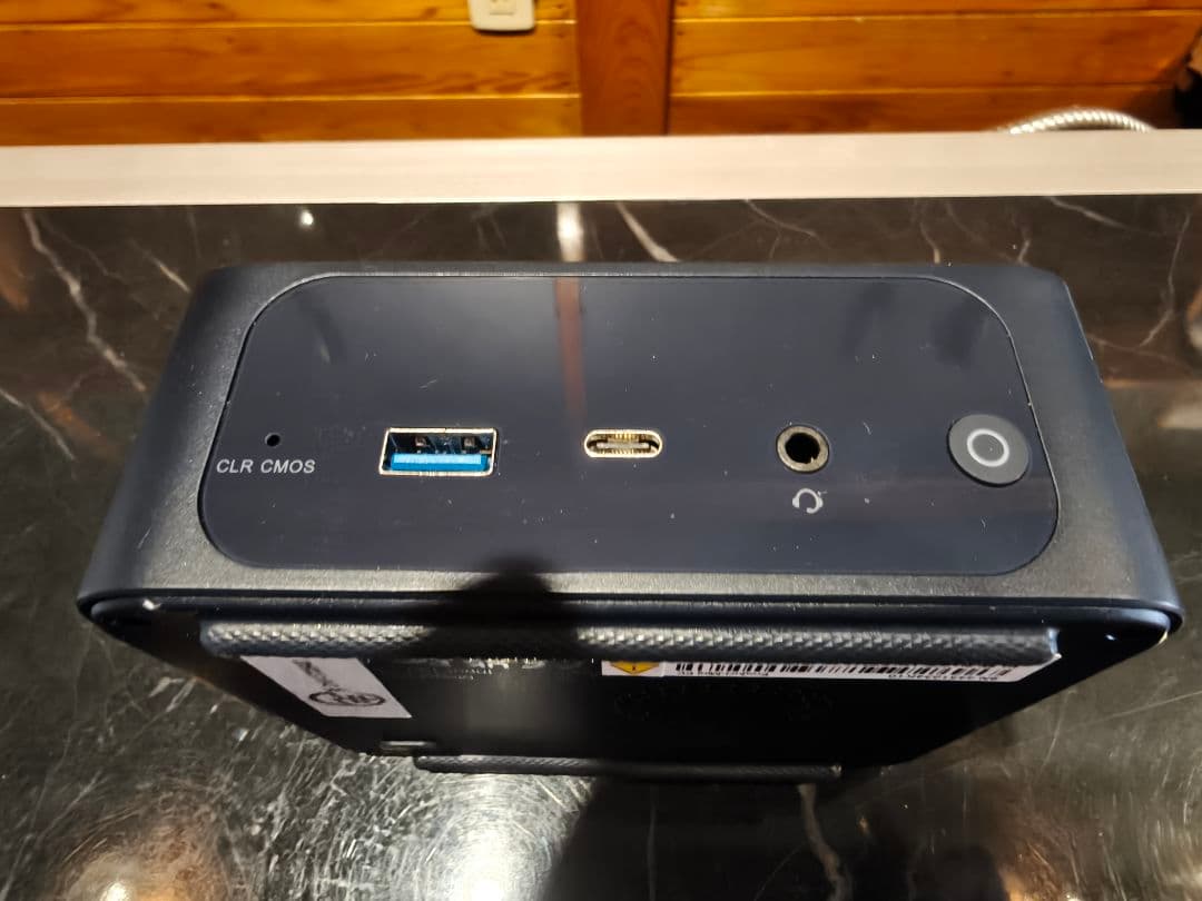 ミニPC TRIGKEY Key R8 8745HS 32G & 1TB SSD 780M