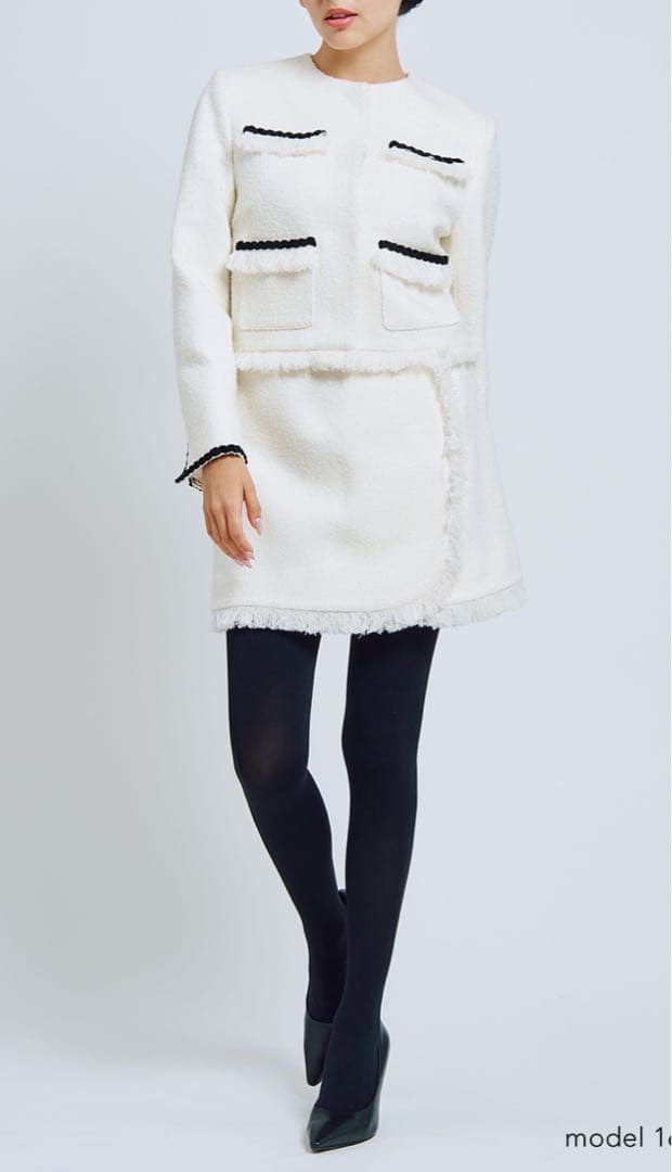 ボーダーズアットバルコニーフリンジ付き タイトスカート