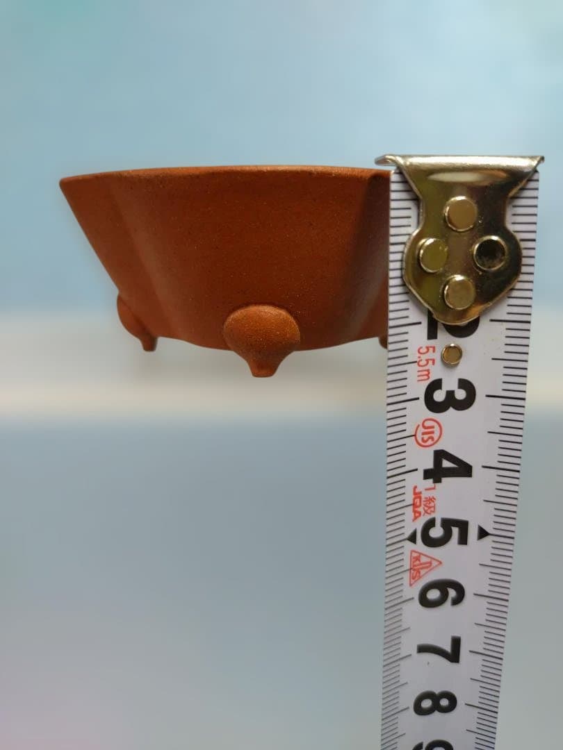 オレンジ色の脚付き小品盆栽鉢