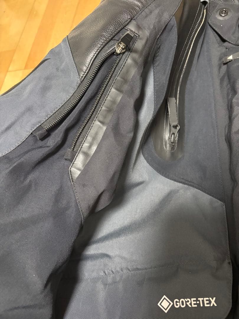 ダイネーゼ　ジャケット　52サイズ