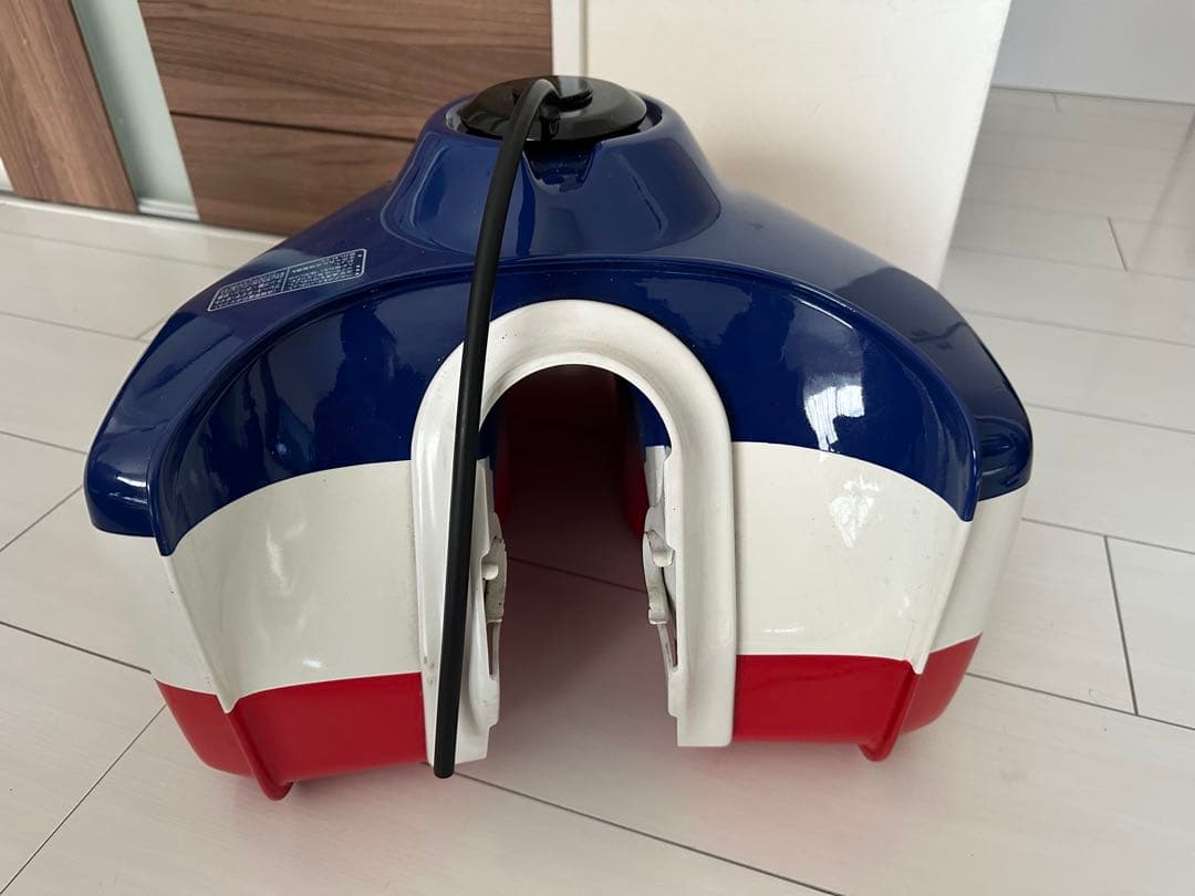 HONDA XL パリダカール トリコロール樹脂製タンク