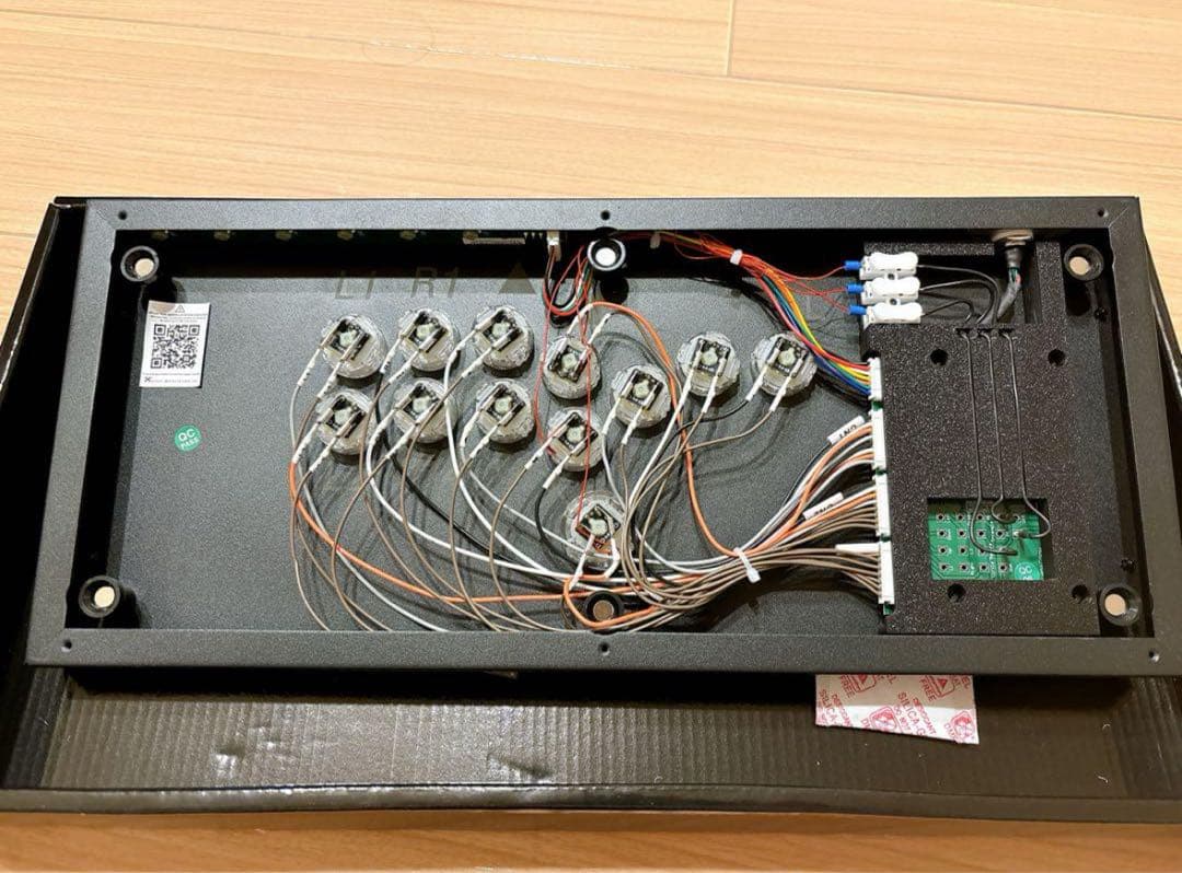 【ほぼ新品】hitbox ultra ヒットボックス　ウルトラ　レバーレス