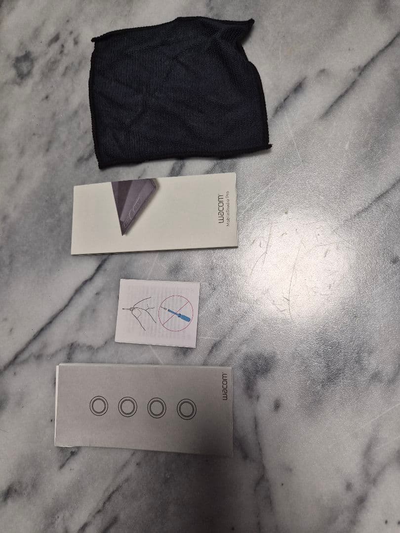 y*u様 Wacom MobileStudio Pro 16 本体
