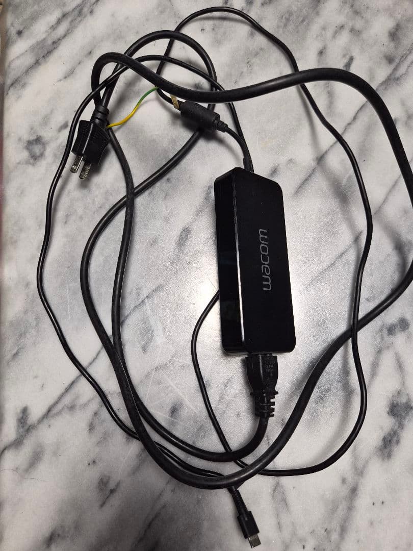 y*u様 Wacom MobileStudio Pro 16 本体