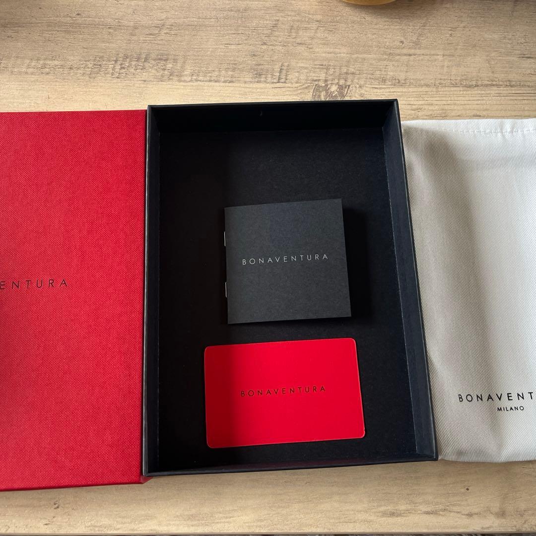 ボナベンチュラ iPhone13pro ケース