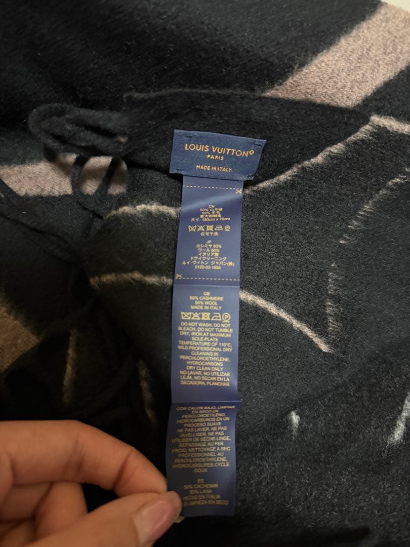 LOUIS VUITTON マフラー・ジアルティメット ブラック/ピンク