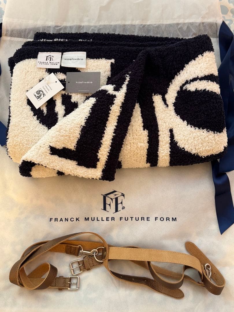新品 FRANCK MULLER & Kashwére コラボ ブランケット
