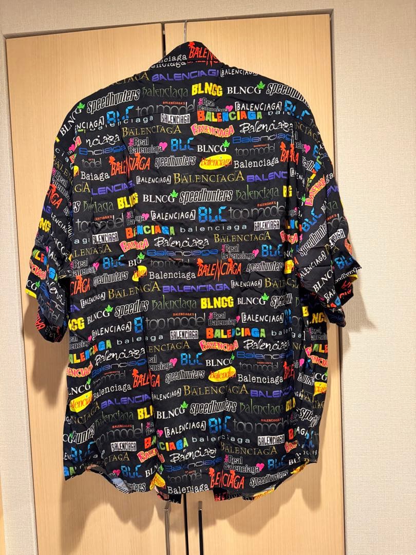 Balenciaga ロゴシャツ