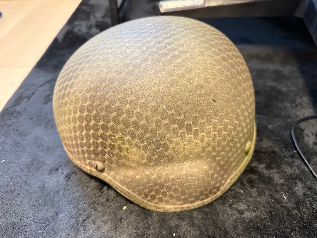 珍しいスネークペイント！実物 アメリカ軍放出品 ヘルメット ACH 値引き交渉可